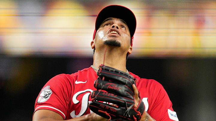 Cincinnati Reds pitcher Fernando Cruz