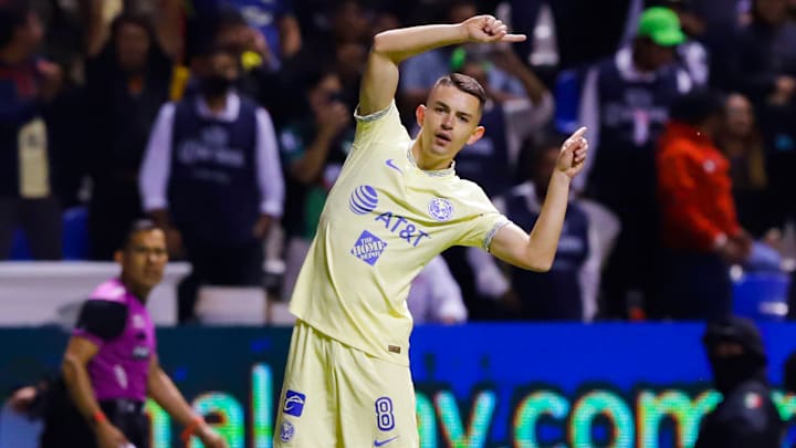 El español Álvaro Fidalgo puso el segundo gol del América en su victoria sobre Puebla. El español Álvaro Fidalgo puso el segundo gol del América en su victoria sobre Puebla.