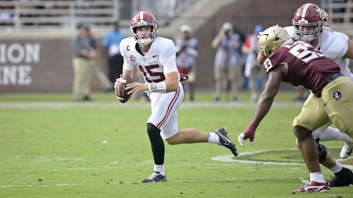 Aug 30, 2025; Tallahassee, Florida, USA; Alabama Crimson Tide quarterback Ty Simpson (15) looks to pass the ball against the Florida State Seminoles during the second half at Doak S. Campbell Stadium. Aug 30, 2025; Tallahassee, Florida, USA; Alabama Crimson Tide quarterback Ty Simpson (15) looks to pass the ball against the Florida State Seminoles during the second half at Doak S. Campbell Stadium.