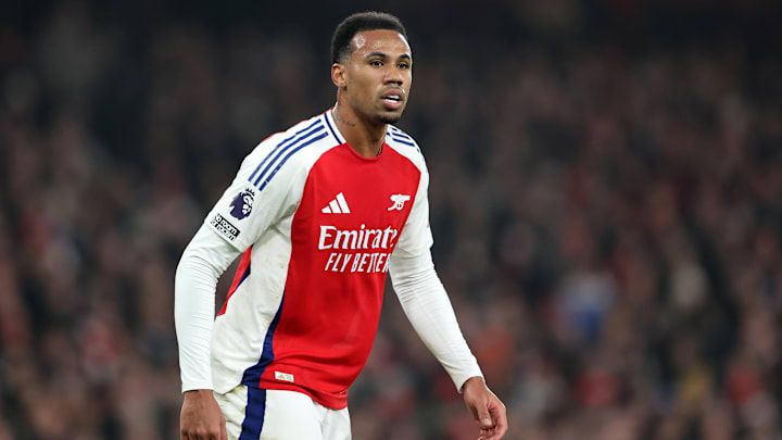 Gabriel Magalhães é figura importante na zaga do Arsenal   