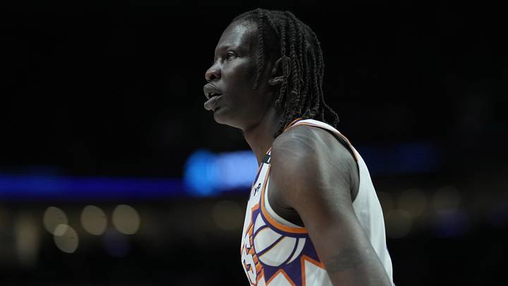 Feb 1, 2025; Portland, Oregon, USA; Phoenix Suns center Bol Bol (11) looks on during the second half against the Portland Trail Blazers at Moda Center. Mandatory Credit: Soobum Im-Imagn Images Feb 1, 2025; Portland, Oregon, USA; Phoenix Suns center Bol Bol (11) looks on during the second half against the Portland Trail Blazers at Moda Center. Mandatory Credit: Soobum Im-Imagn Images