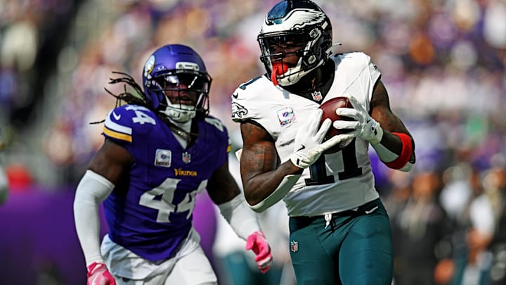 Oct 19, 2025; Minneapolis, Minnesota, USA; Philadelphia Eagles wide receiver A.J. Brown (11) makes a catch during the first half against the Minnesota Vikings at U.S. Bank Stadium. Oct 19, 2025; Minneapolis, Minnesota, USA; Philadelphia Eagles wide receiver A.J. Brown (11) makes a catch during the first half against the Minnesota Vikings at U.S. Bank Stadium.