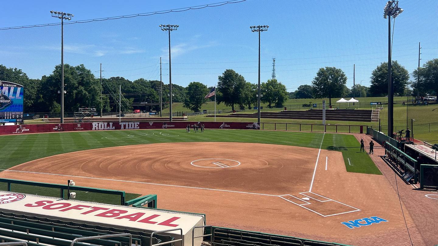NCAA Softball Live Updates from No. 1 Alabama vs. USC Upstate