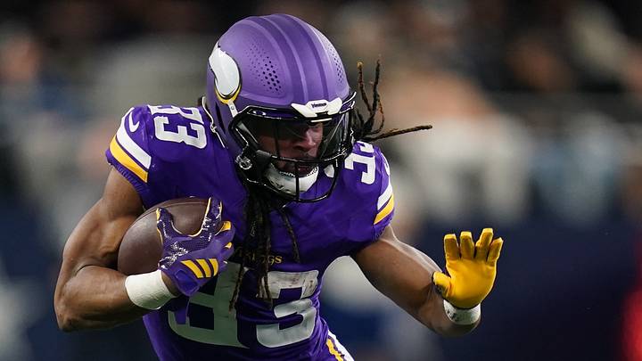 Aaron Jones Sr. and the Vikings play in Chicago this week. Aaron Jones Sr. and the Vikings play in Chicago this week.