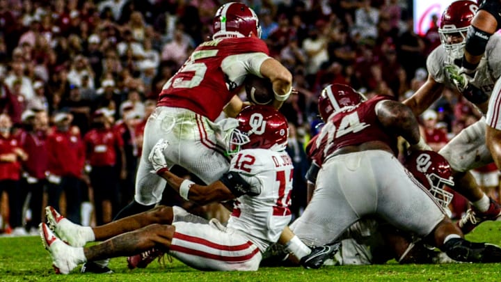 Oklahoma defensive back Devon Jordan
