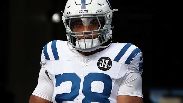 Nov 2, 2025; Pittsburgh, Pennsylvania, USA;  Indianapolis Colts running back Jonathan Taylor (28) takes the field to warm up before the game against the Pittsburgh Steelers at Acrisure Stadium. Mandatory Credit: 