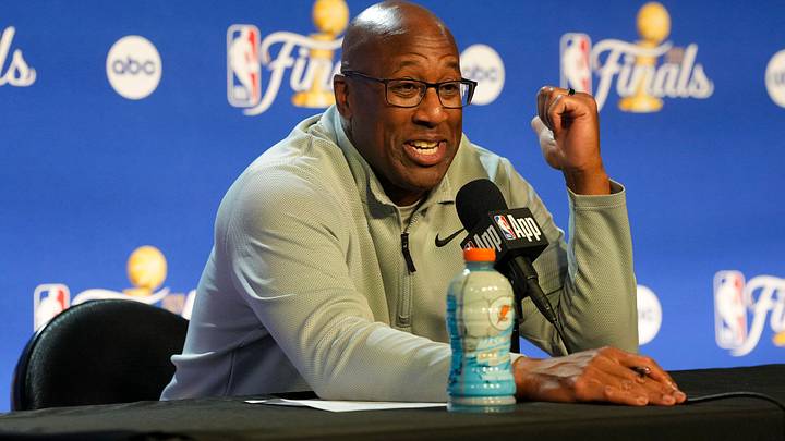 New York fans should be excited about a certain inclusion on the Knicks' NBA Summer League roster. New York fans should be excited about a certain inclusion on the Knicks' NBA Summer League roster.