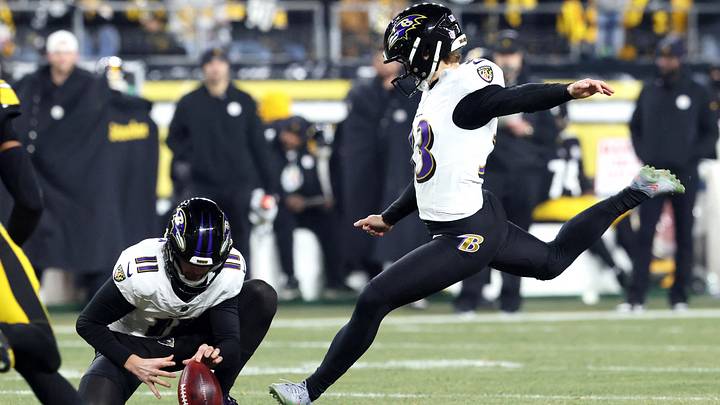 Jan 4, 2026; Pittsburgh, Pennsylvania, USA; Baltimore Ravens place kicker Tyler Loop (33) kicks a field goal against the Pittsburgh Steelers during the first half at Acrisure Stadium. Mandatory Credit: Charles LeClaire-Imagn Images Jan 4, 2026; Pittsburgh, Pennsylvania, USA; Baltimore Ravens place kicker Tyler Loop (33) kicks a field goal against the Pittsburgh Steelers during the first half at Acrisure Stadium. Mandatory Credit: Charles LeClaire-Imagn Images