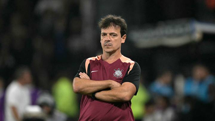 Diniz estava invicto no comando do Corinthians