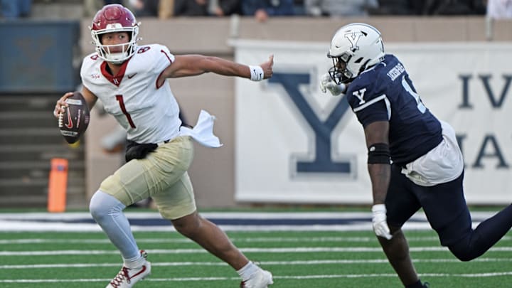 Harvard v Yale Harvard v Yale