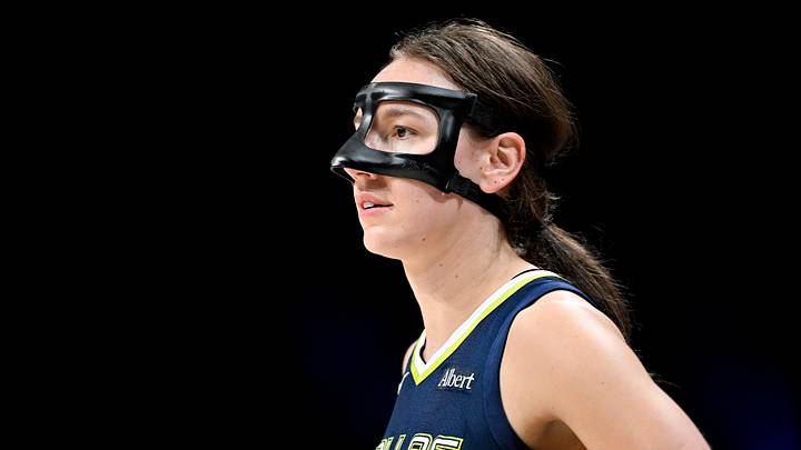 Jun 1, 2026; Arlington, Texas, USA; Dallas Wings forward Alanna Smith (8) looks on during the second half against the Seattle Storm at College Park Center. Mandatory Credit: Jerome Miron-Imagn Images Jun 1, 2026; Arlington, Texas, USA; Dallas Wings forward Alanna Smith (8) looks on during the second half against the Seattle Storm at College Park Center. Mandatory Credit: Jerome Miron-Imagn Images