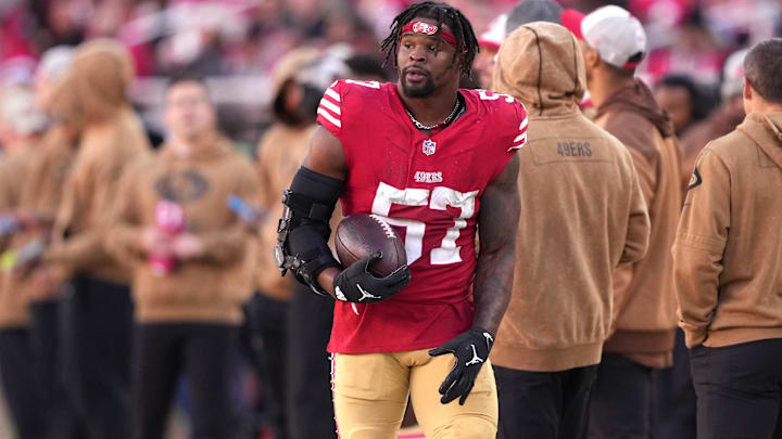 Nov 19, 2023; Santa Clara, California, USA; San Francisco 49ers linebacker Dre Greenlaw (57) during the third quarter against the Tampa Bay Buccaneers at Levi's Stadium. Mandatory Credit: Darren Yamashita-Imagn Images Nov 19, 2023; Santa Clara, California, USA; San Francisco 49ers linebacker Dre Greenlaw (57) during the third quarter against the Tampa Bay Buccaneers at Levi's Stadium. Mandatory Credit: Darren Yamashita-Imagn Images