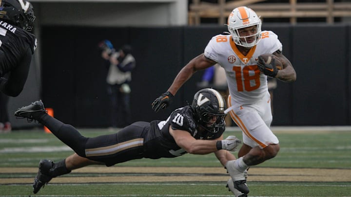 Tennessee running back DeSean Bishop (18) breaks away during the fourth quarter at FirstBank Stadium in Nashville, Tenn., Saturday, Nov. 30, 2024.