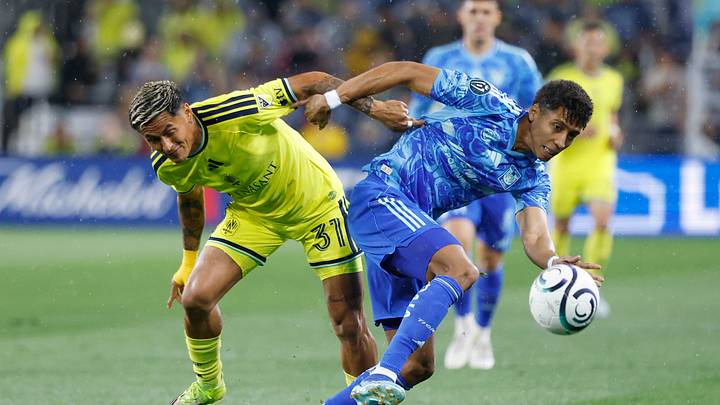 Andy Nájar y Ozziel Herrera en el juego de Ida