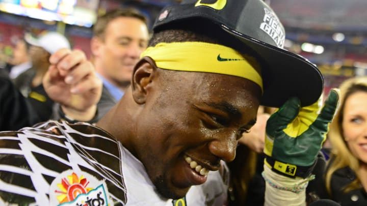 Jan. 3, 2013; Glendale, AZ, USA: Oregon Ducks running back Kenjon Barner (24) against the Kansas