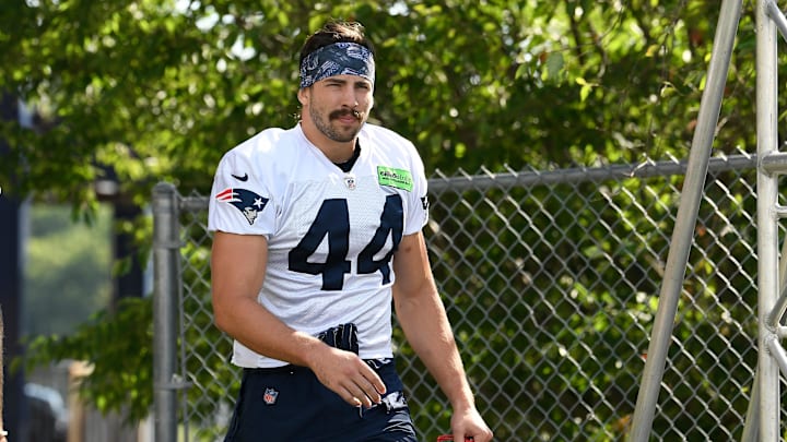 Jul 30, 2022; Foxborough, MA, USA; New England Patriots tightend Dalton Keene (44) walks to the practice field at the Patriots training camp at Gillette Stadium. Mandatory Credit: Eric Canha-Imagn Images