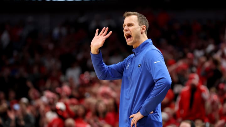 Duke basketball head coach Jon Scheyer