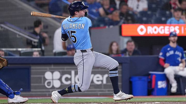 Jul 21, 2026; Toronto, Ontario, CAN; Tampa Bay Rays second baseman Ben Williamson (15) hits a single against the Toronto Blue Jays during the third inning at Rogers Centre. Mandatory Credit: Nick Turchiaro-Imagn Images Jul 21, 2026; Toronto, Ontario, CAN; Tampa Bay Rays second baseman Ben Williamson (15) hits a single against the Toronto Blue Jays during the third inning at Rogers Centre. Mandatory Credit: Nick Turchiaro-Imagn Images