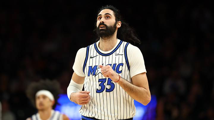 Feb 21, 2026; Phoenix, Arizona, USA; Orlando Magic center Goga Bitadze (35) against the Phoenix Suns at Mortgage Matchup Center. Mandatory Credit: Mark J. Rebilas-Imagn Images Feb 21, 2026; Phoenix, Arizona, USA; Orlando Magic center Goga Bitadze (35) against the Phoenix Suns at Mortgage Matchup Center. Mandatory Credit: Mark J. Rebilas-Imagn Images