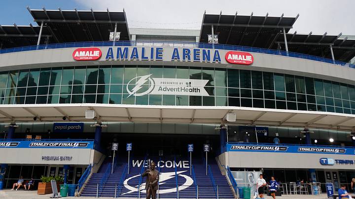 I couldn't find a photo of the arena's exterior with the current name, so here is one with the previous name