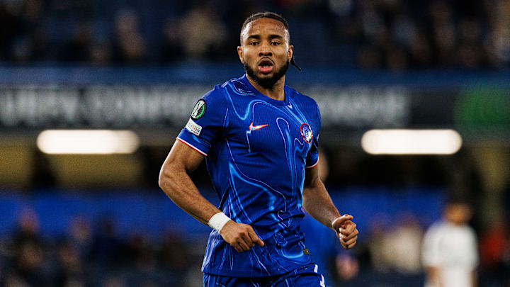 Com Nkunku, Chelsea avança para mais uma etapa da Liga Conferência 