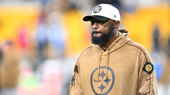 Tennessee Titans v Pittsburgh Steelers