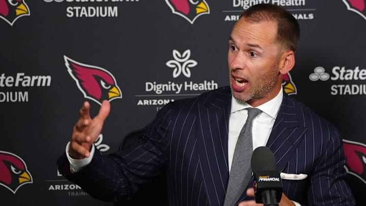 Jonathan Gannon speaks about Walter Nolen during a news conference inside the Arizona Cardinals training facility on April 24, 2025, in Tempe.