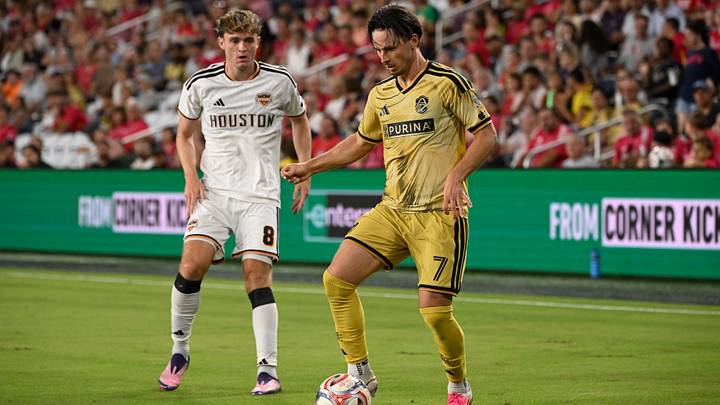 Aug 22, 2026; St. Louis, Missouri, USA; St. Louis CITY SC midfielder Tomas Ostrak (7) dribbles the ball pressured by Houston Dynamo FC midfielder Jack McGlynn (8) in the second half at Energizer Park. Mandatory Credit: Joe Puetz-Imagn Images Aug 22, 2026; St. Louis, Missouri, USA; St. Louis CITY SC midfielder Tomas Ostrak (7) dribbles the ball pressured by Houston Dynamo FC midfielder Jack McGlynn (8) in the second half at Energizer Park. Mandatory Credit: Joe Puetz-Imagn Images