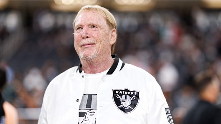 Los Angeles Chargers v Las Vegas Raiders