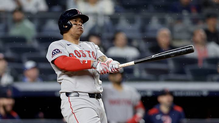 Boston Red Sox v New York Yankees Boston Red Sox v New York Yankees