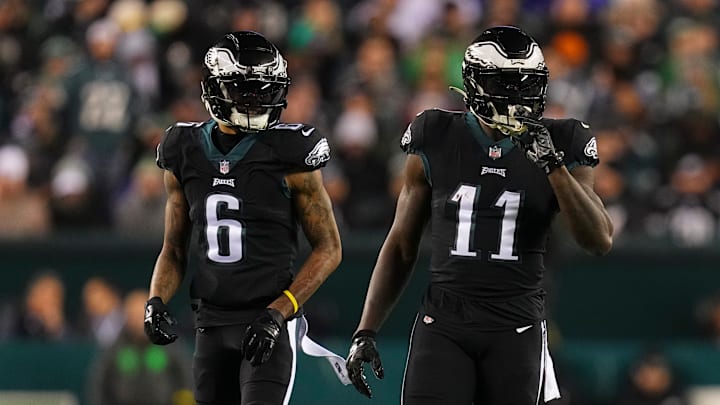 Devonta Smith (L), A.j. Brown (R), Philadelphia Eagles