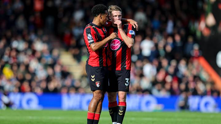 Tyler Adams having a word with Adrien Truffert during Bournemouth's 2-0 win over Sunderland.