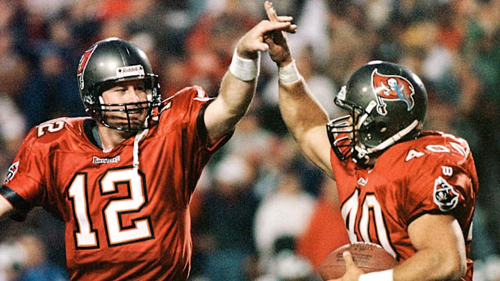 FBN-LIONS-BUCS-DILFER-JUBO
