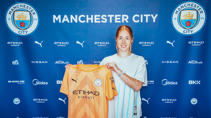 Sandy MacIver has joined Manchester City from Everton