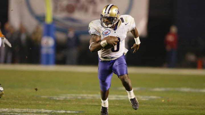 Holiday Bowl  X