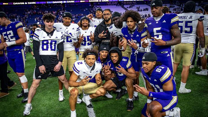 The Husky wide receivers shared a moment after the Spring Game. The Husky wide receivers shared a moment after the Spring Game.
