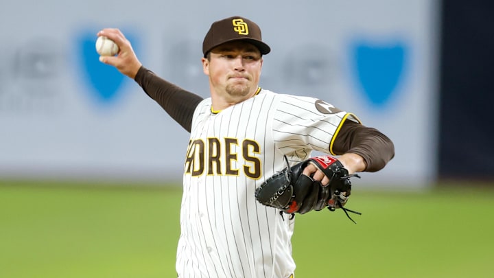 Miller recibió dos carreras el lunes ante los Cubs 
