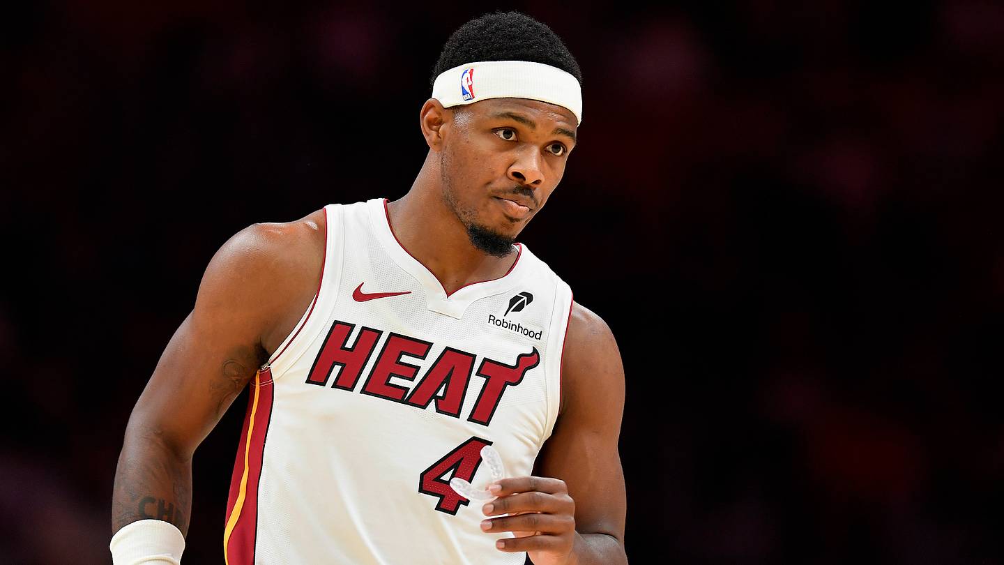 Top Rookie Performances from Oct. 14 NBA Preseason Contests