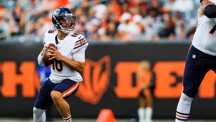 Chicago Bears QB Caleb Williams looks to pass against the Cincinnati Bengals. Mandatory Credit: Katie Stratman-Imagn Images Chicago Bears QB Caleb Williams looks to pass against the Cincinnati Bengals. Mandatory Credit: Katie Stratman-Imagn Images