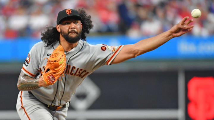 San Francisco Giants relief pitcher Sean Manaea (52)