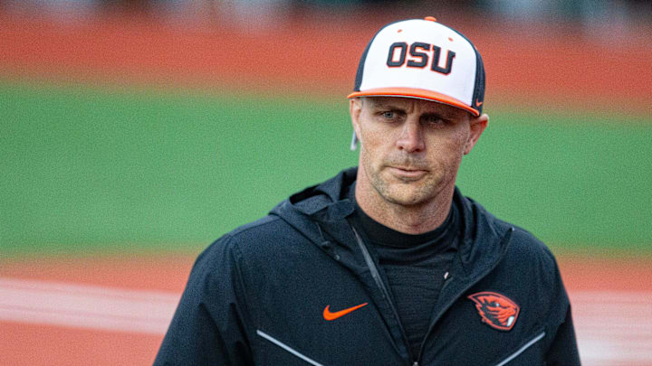 Oregon State head coach Mitch Canham returns to the dugout duringÊthe NCAA college baseball game at Goss Stadium on Friday,ÊApril 26, 2024, in Corvallis, Ore.