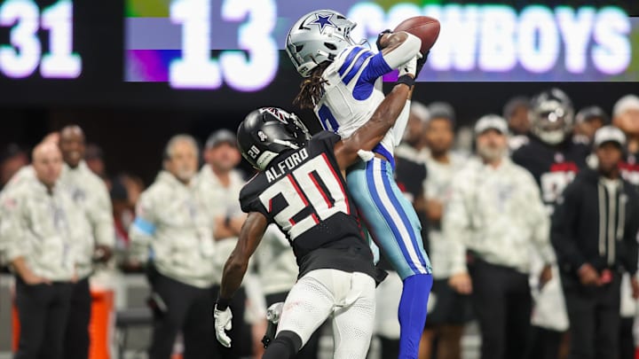 Atlanta Falcons nickel Dee Alford appears to have a spot on the 53-man roster, but he's on the bubble heading into the final preseason game against the Dallas Cowboys. Atlanta Falcons nickel Dee Alford appears to have a spot on the 53-man roster, but he's on the bubble heading into the final preseason game against the Dallas Cowboys.