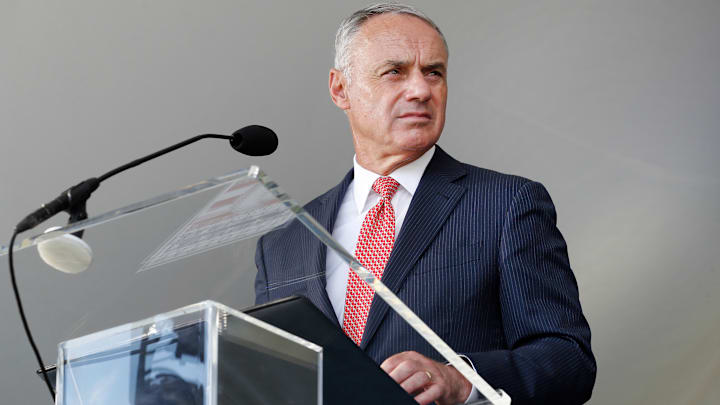 Rob Manfred se inició como comisionado de la MLB el 25 de enero de 2015