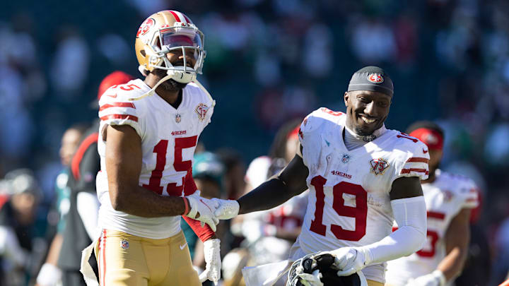 San Francisco 49ers wide receivers Jauan Jennings (L) and Deebo Samuel (R)