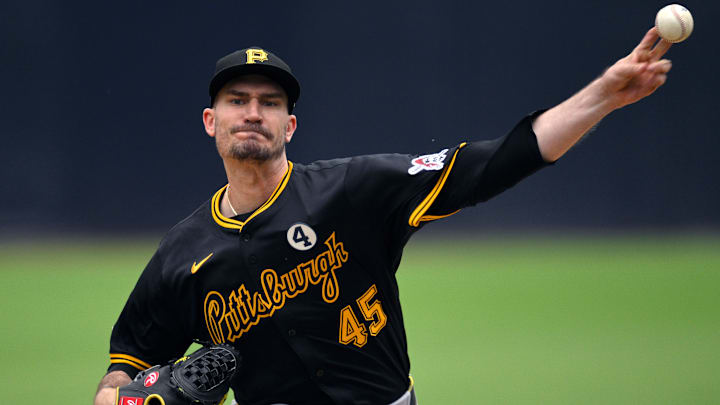 Pittsburgh Pirates v San Diego Padres