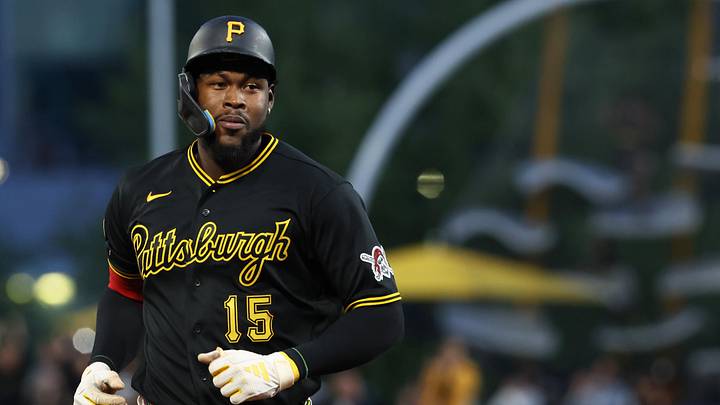 Apr 28, 2026; Pittsburgh, Pennsylvania, USA;  Pittsburgh Pirates center fielder Oneil Cruz (15) circles the bases on a solo home run against the St. Louis Cardinals during the sixth inning at PNC Park. Mandatory Credit: Charles LeClaire-Imagn Images