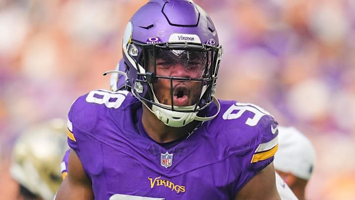 South Carolina football alum DJ Wonnum with the Minnesota Vikings