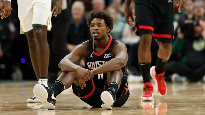 Houston Rockets v Milwaukee Bucks