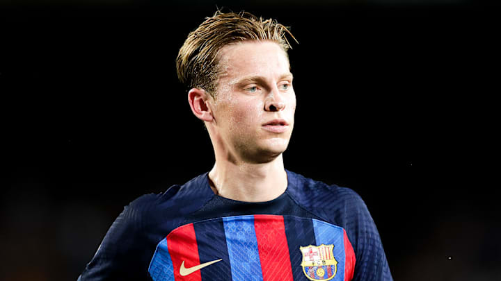 Dono de um alto salário, Frenkie de Jong não tem futuro garantido no Barcelona