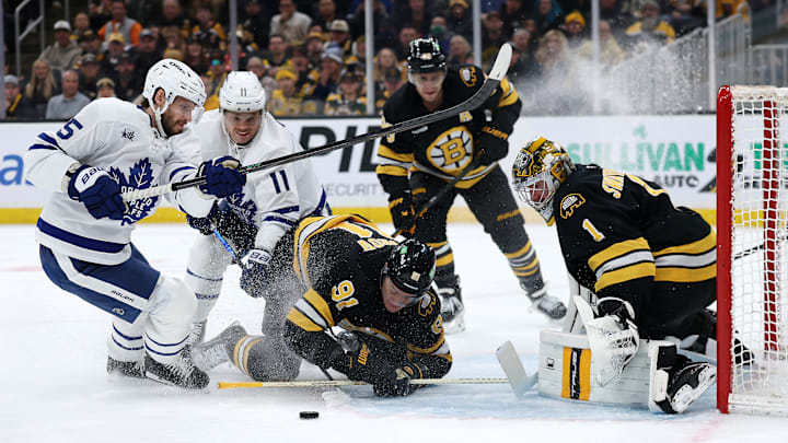 Toronto Maple Leafs v Boston Bruins Toronto Maple Leafs v Boston Bruins